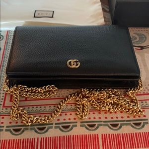 Gucci Marmont Leather Chain Wallet